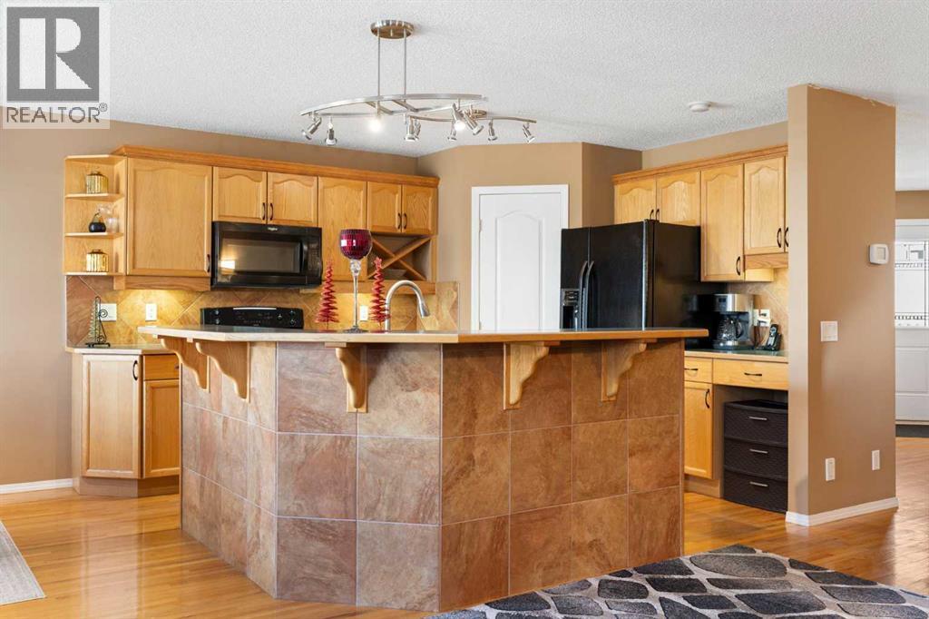 227 Bridlewood Circle SW