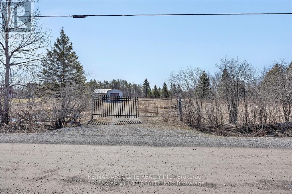 18 WOLFORD CENTRE AVENUE