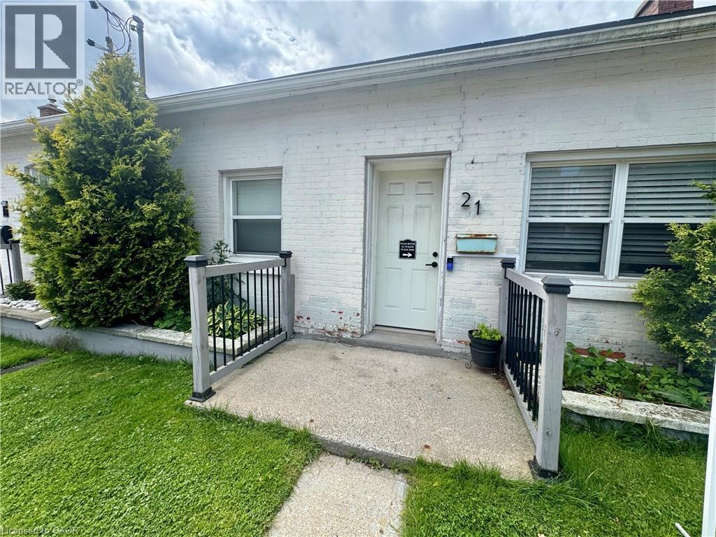 21 CEDAR Street