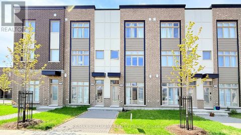 1418 HEMLOCK ROAD Ottawa ON K1K4A4