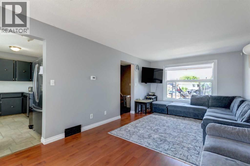 131 Dovertree Place SE