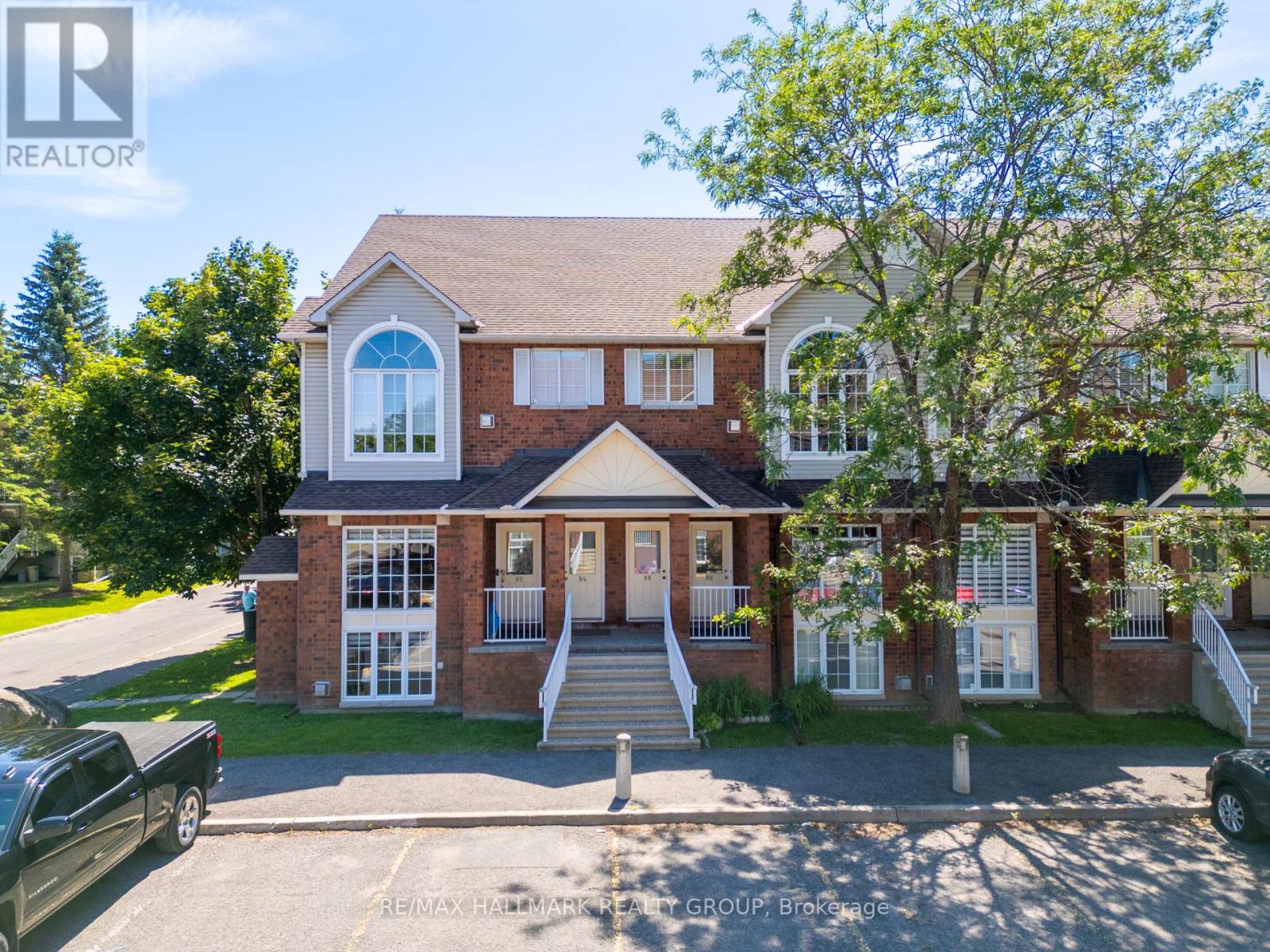 1 - 82 BRISTON PRIVATE