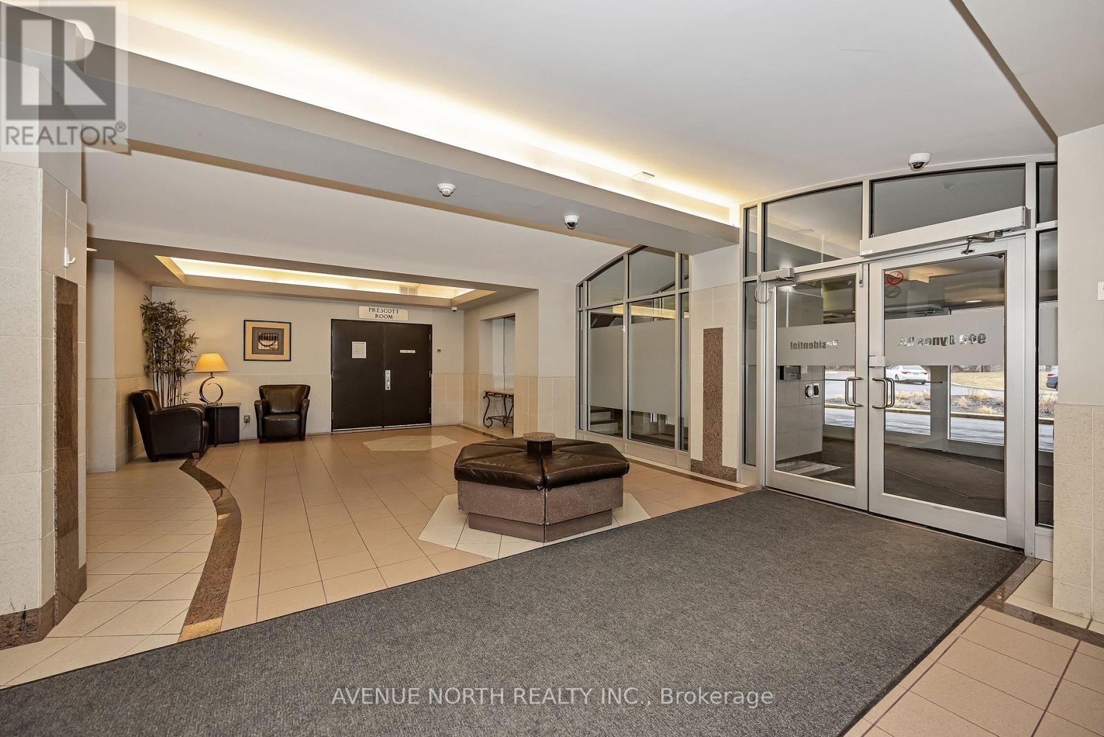 308 - 900 DYNES ROAD