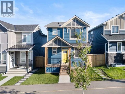 571 Livingston Way NE Calgary AB T3P0V9