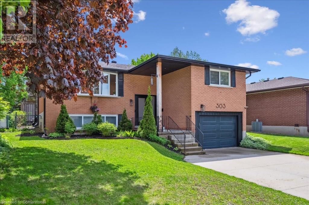 303 MARTINDALE Crescent
