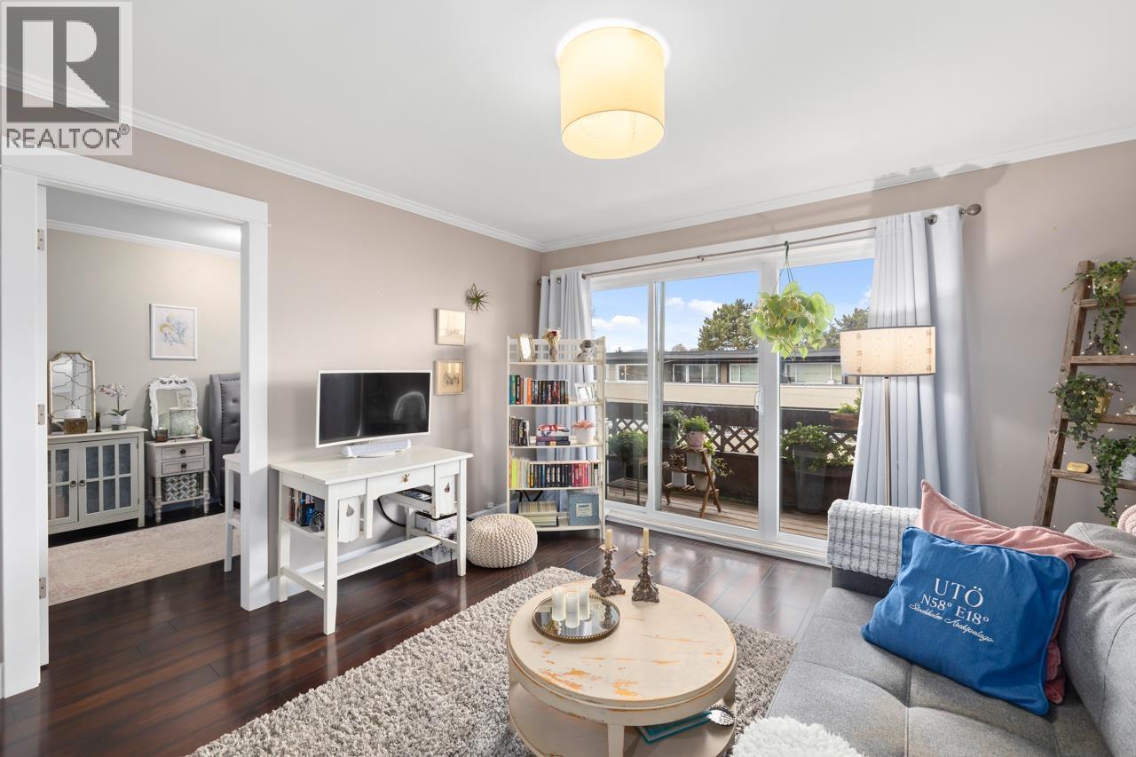 308 2025 W 2ND AVENUE