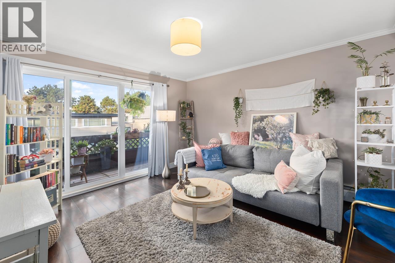 308 2025 W 2ND AVENUE