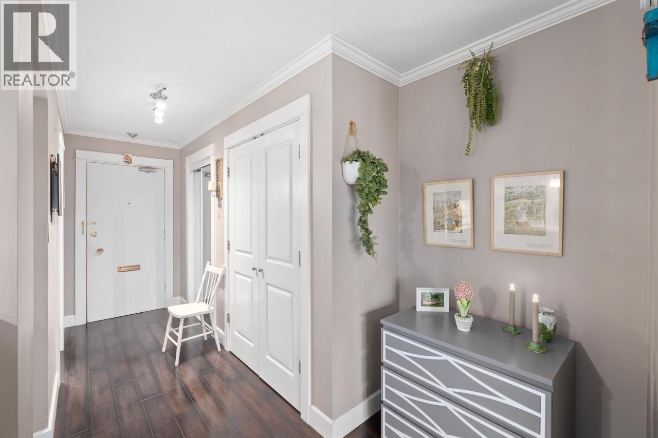 308 2025 W 2ND AVENUE