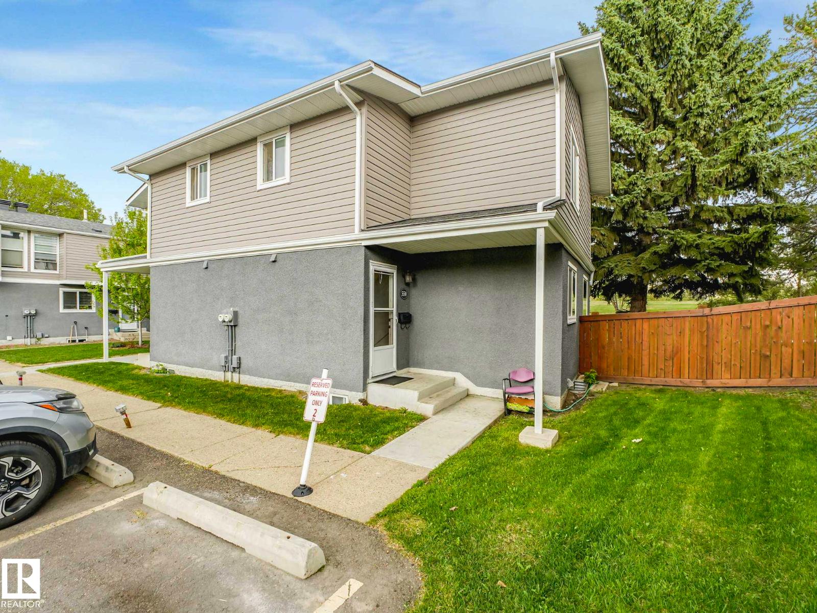 550 LAKEWOOD RD N NW