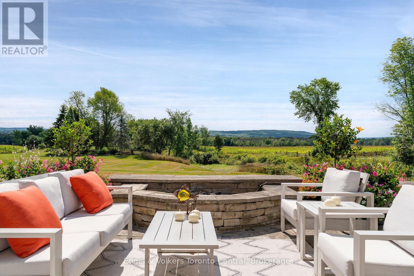 727070 SIDE RD 22C SIDE ROAD W