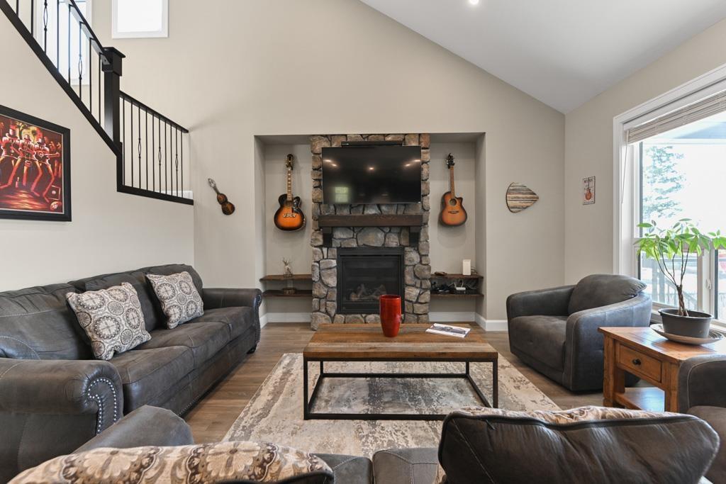 1529 STROMDAHL PLACE|Mt Woodside