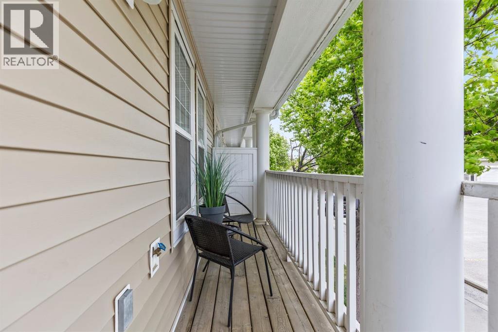 189 Country Village Manor NE
