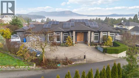 532 Sentinel Dr Mill Bay BC V8H1H7