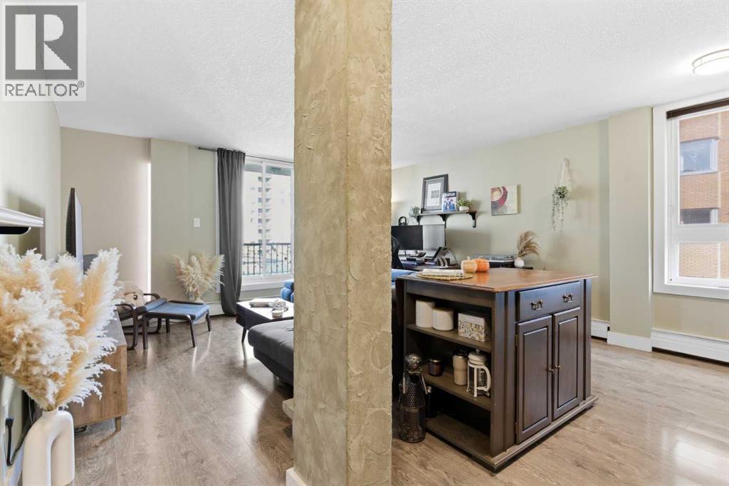 604, 1015 14 Avenue SW