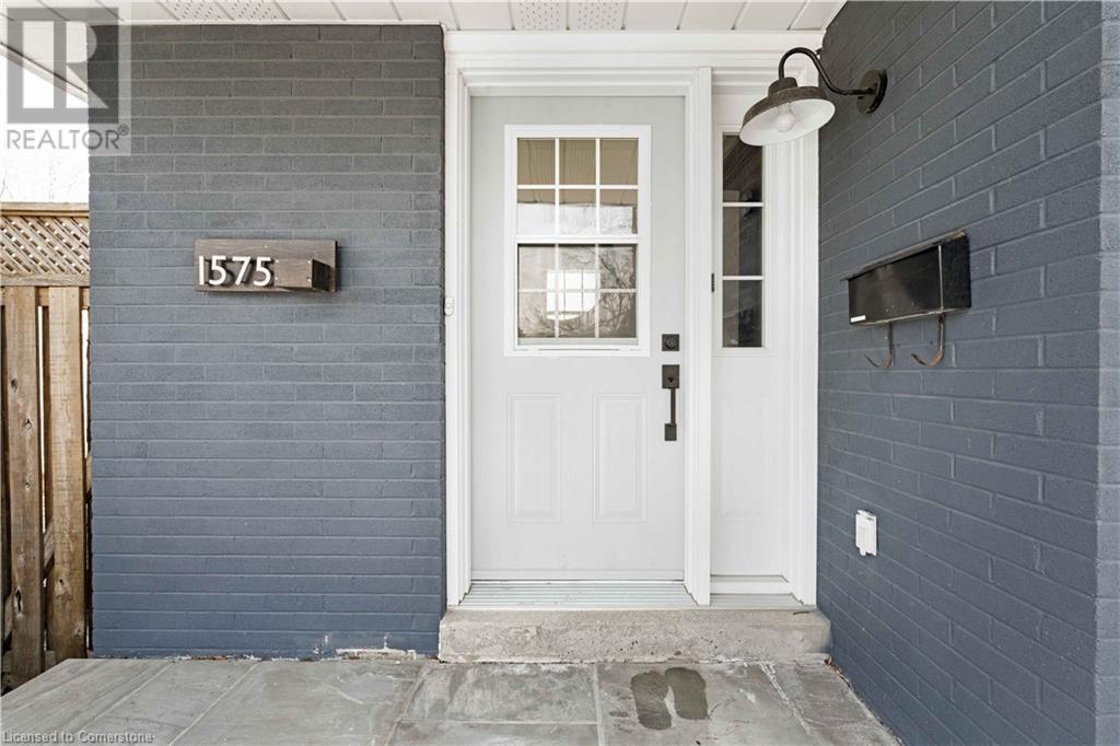 1575 LEWISHAM Drive