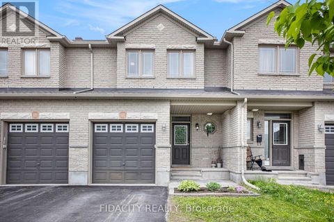 1493 CARRONBRIDGE CIRCLE Ottawa ON K2M0G7