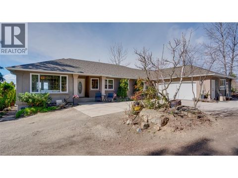 5775 Deadpine Drive Kelowna BC V1P1A3