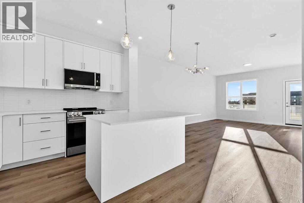 1007, 132 Red Embers Link NE