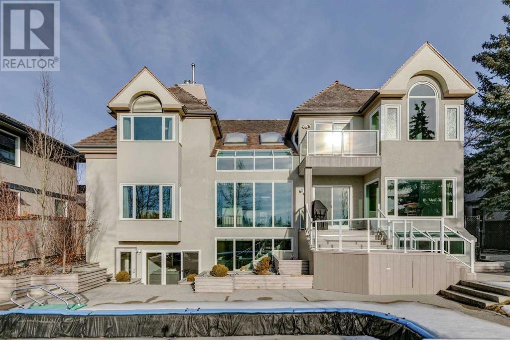 42 Woodhaven Crescent SW