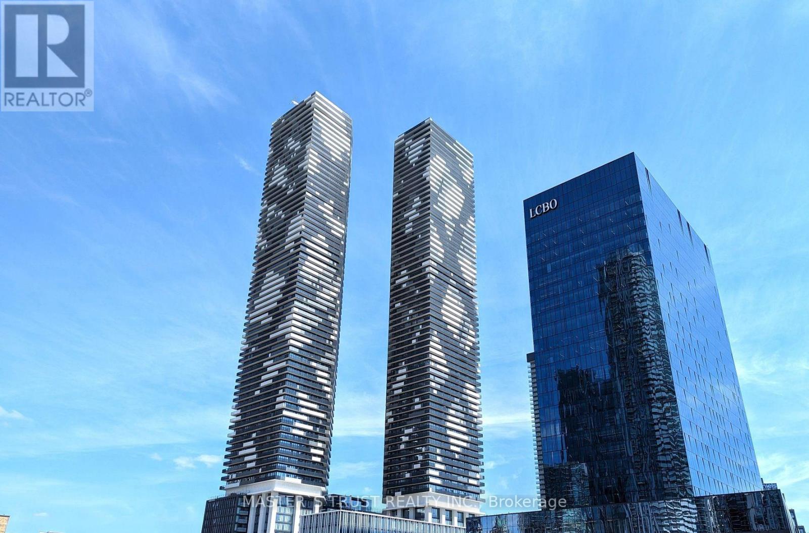 7108 - 55 COOPER STREET