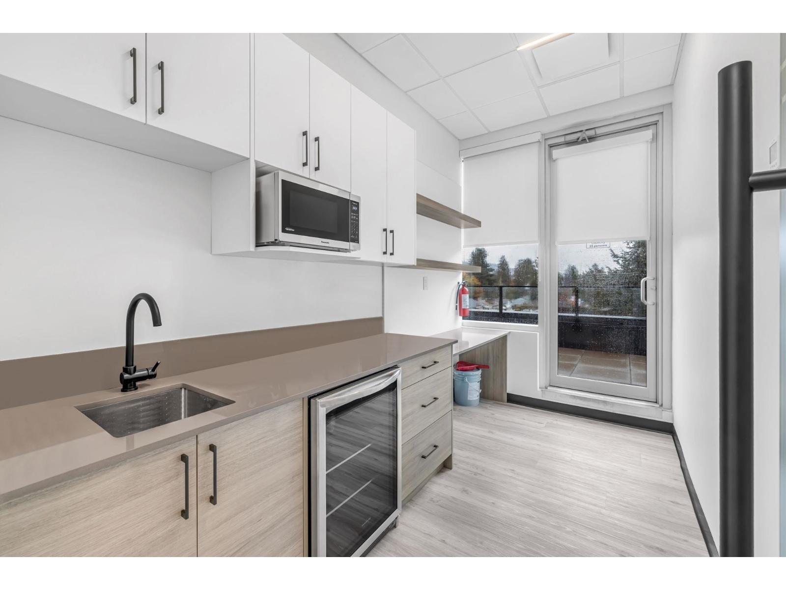 309 2060 MCCALLUM ROAD