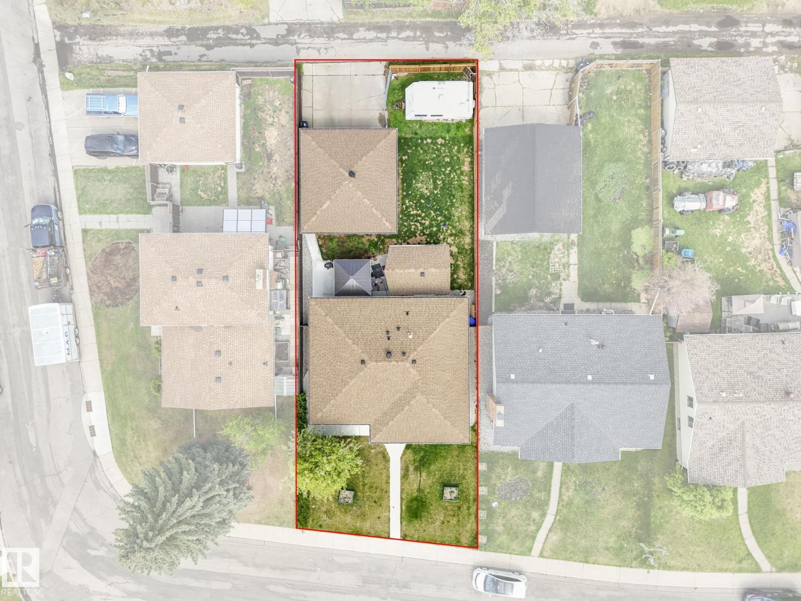 7120 39 AV NW