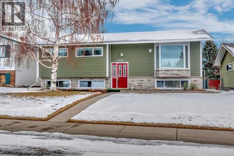 12132 Lake Waterton Crescent SE Calgary AB T2J2M7