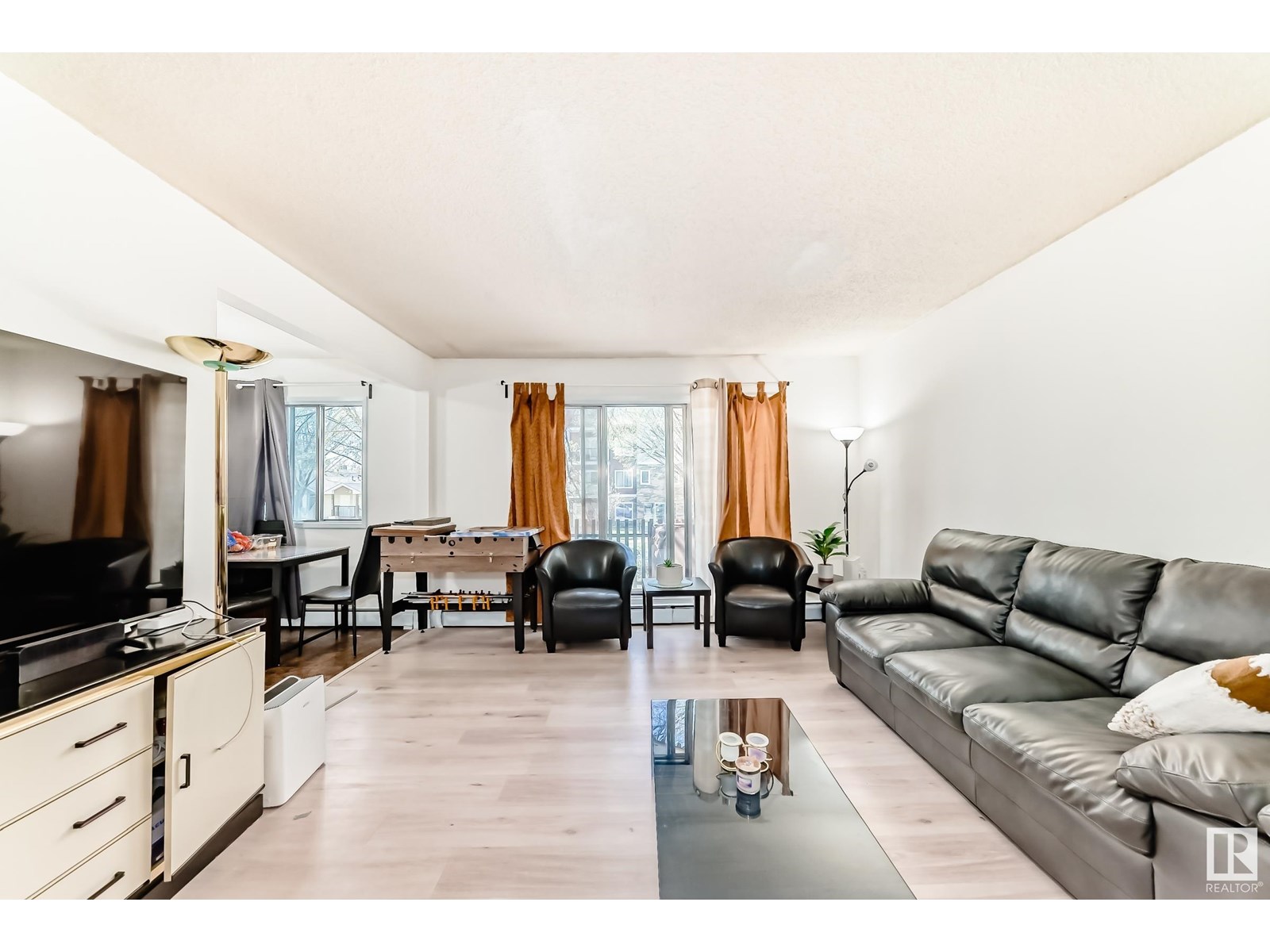 #207 11907 81 ST NW