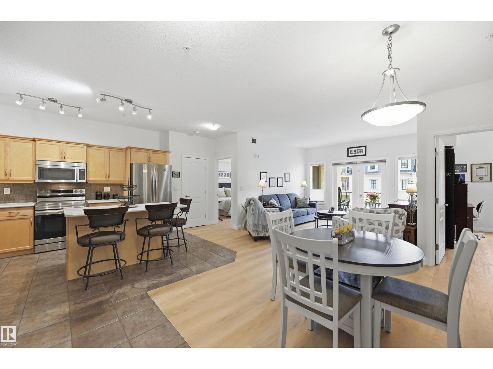 #338 1406 HODGSON WY NW