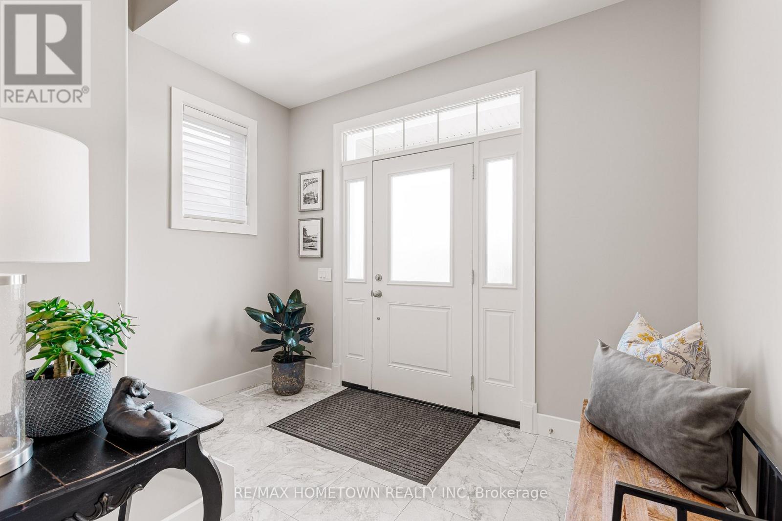 138 WILDWOOD CRESCENT