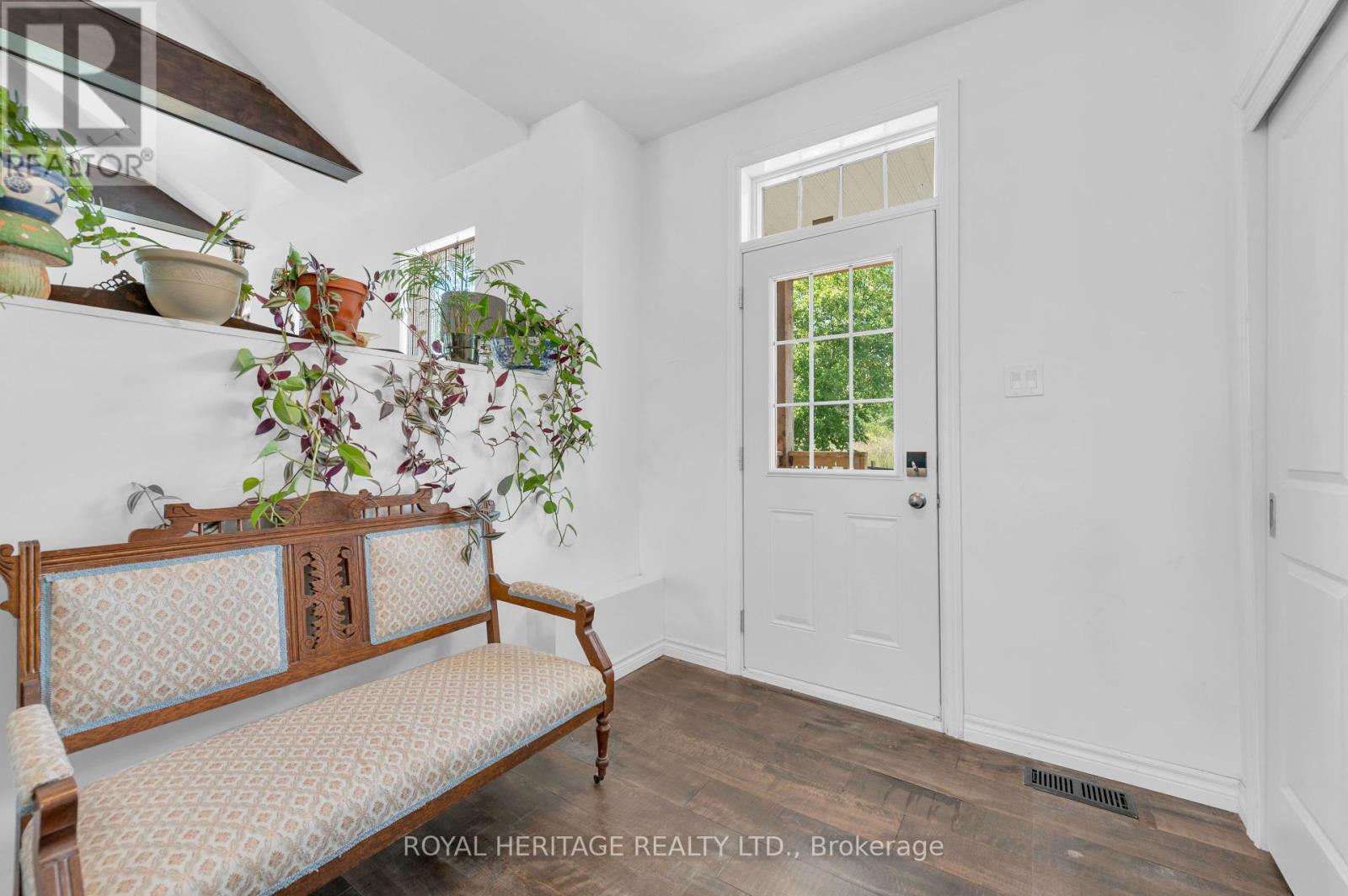 202 SKOOTAMATTA LANE