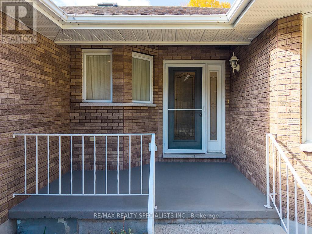 56 MIDDLE AVENUE