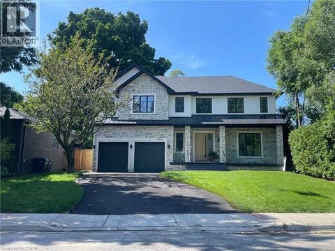 202 QUEEN Street W Mississauga ON L5H1L6