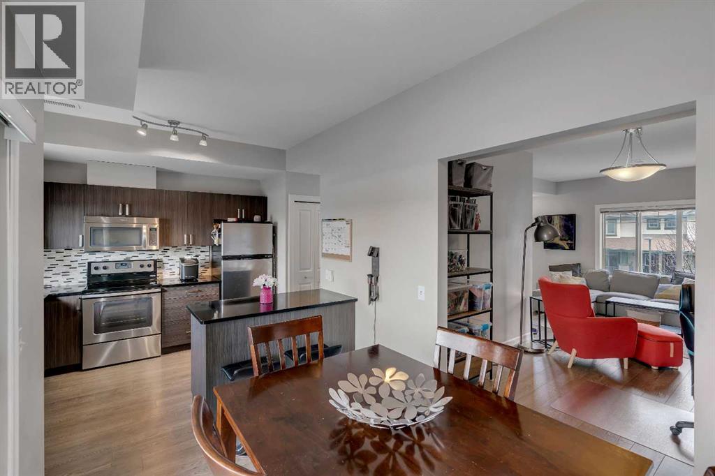 414, 121 Copperpond Common SE