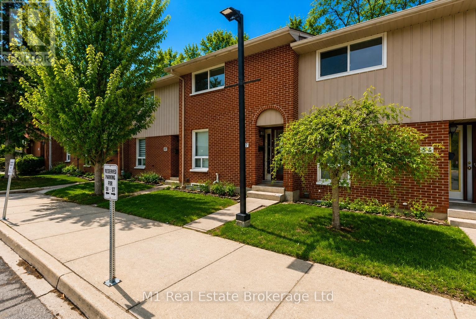 57 - 49 RHONDA ROAD