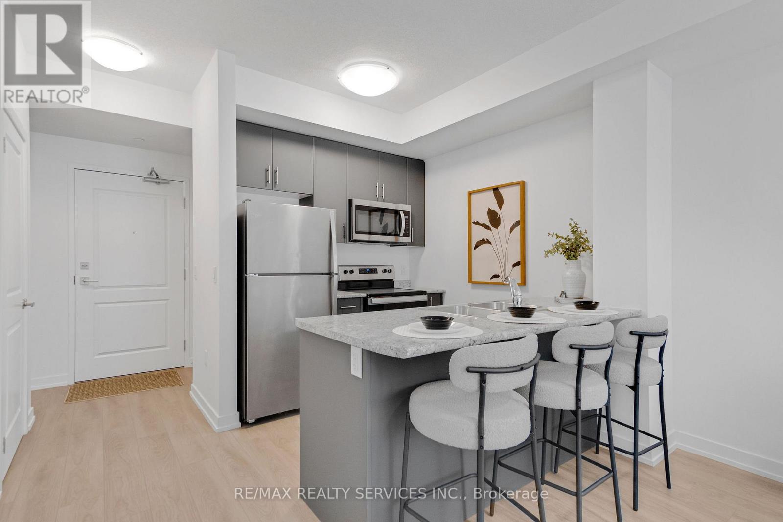 136 - 5055 GREENLANE ROAD