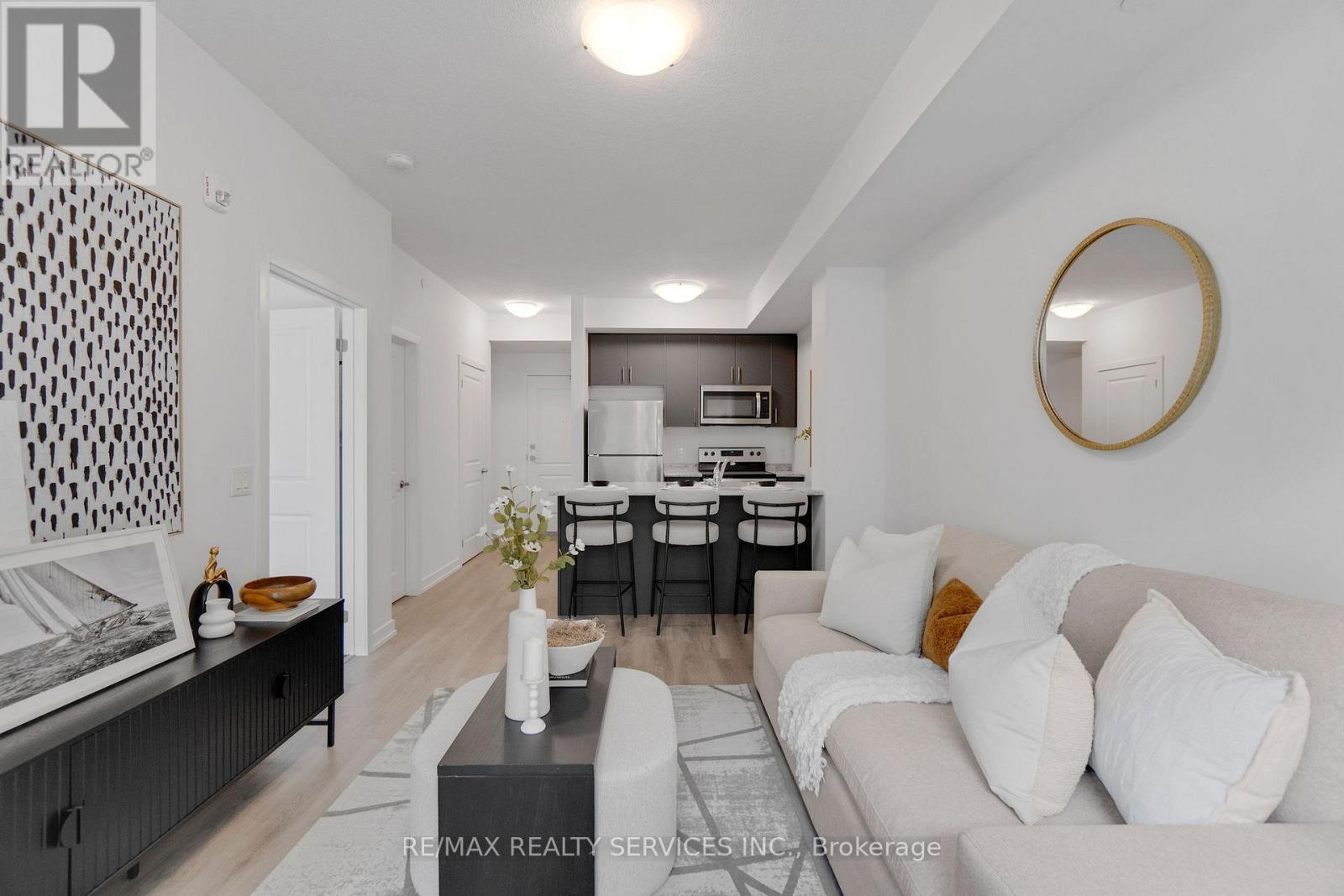 136 - 5055 GREENLANE ROAD
