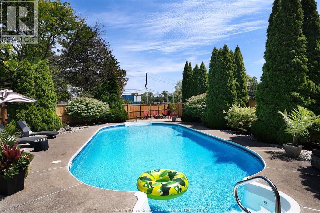 657 DRESDEN PLACE