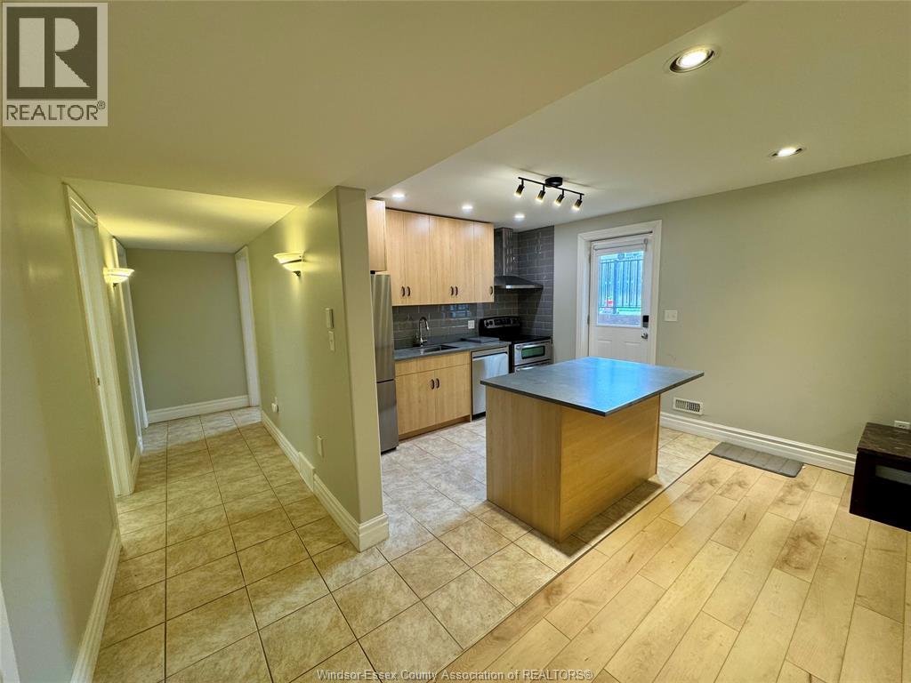 4642 BRUNSWICK Unit# LOWER