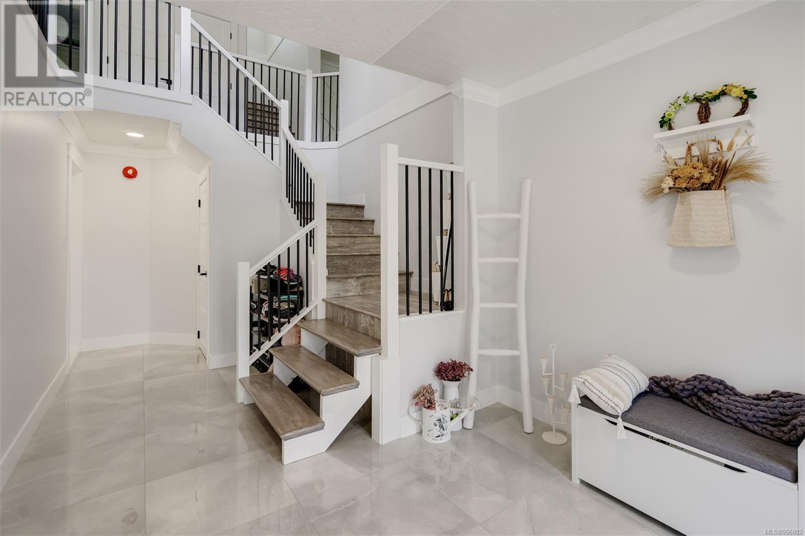 2456 Selwyn Rd