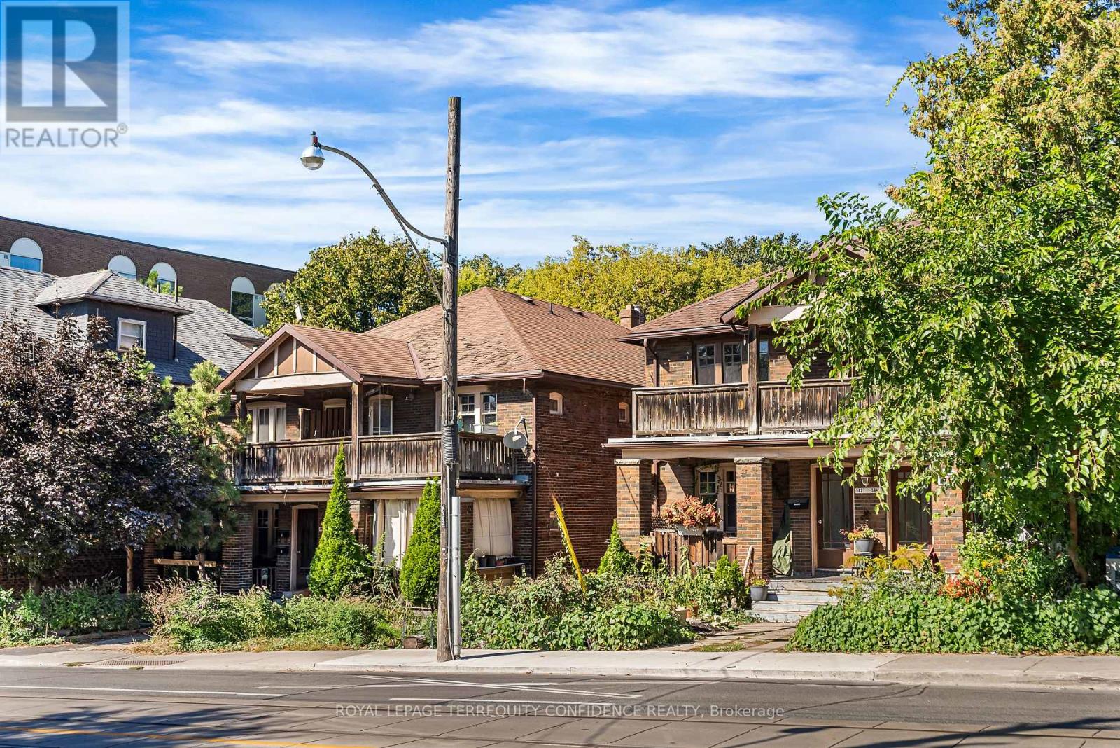 558-562 KINGSTON ROAD