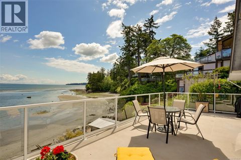 4955 Cordova Bay Rd Saanich BC V8Y2K1