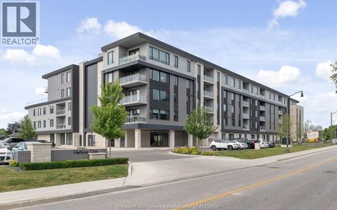 14400 TECUMSEH ROAD Unit# 301 Tecumseh ON N8N0E9