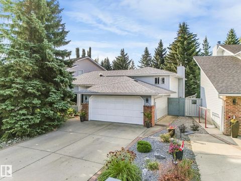 720 HENDRA CR NW Edmonton AB T6R1S6