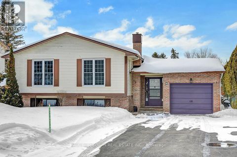 8 MAC STOREY STREET Ottawa ON K0A2Z0