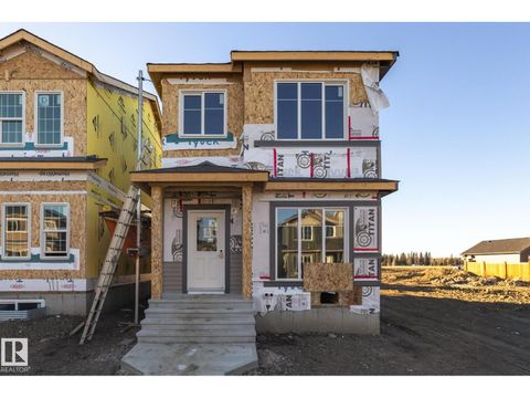 66 COVELL CM Spruce Grove AB T7X0Y7