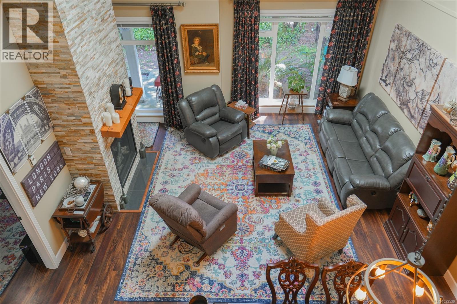 5272 Arbour Cres