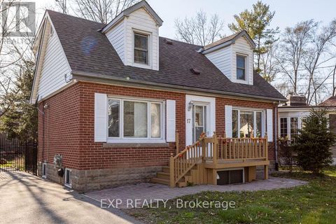 17 THORNDALE STREET N Hamilton (Ainslie Wood) ON L8S3K5