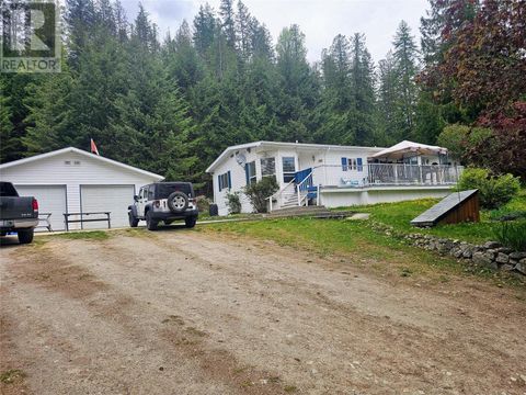 2861 six mile lakes Road Nelson BC V1L6W3