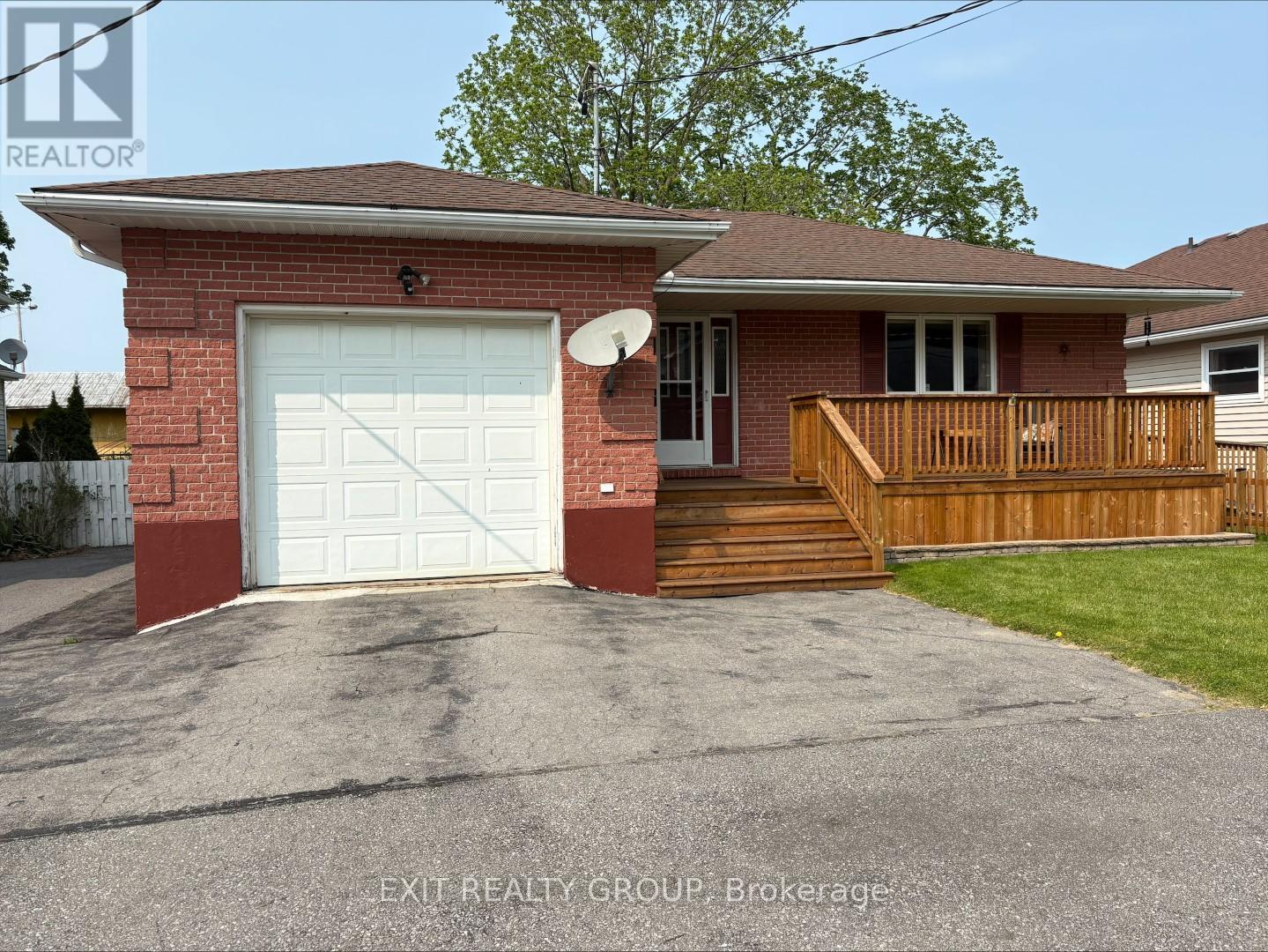 16 MAPLE AVENUE